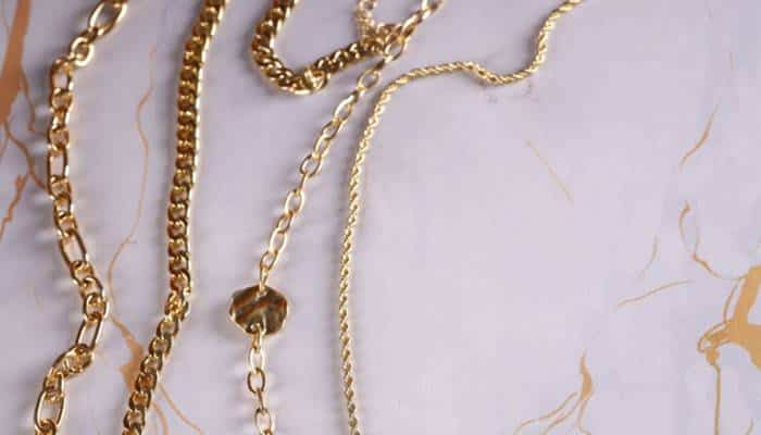 Gold Chain Link Styles What Makes Them Popular - Fashion In Beauty - Fashion in Beauty Types of Chain Links showcasing elegant gold jewelry chains with different link patterns, including cable, rope, curb, and delicate chain designs for necklaces and accessories